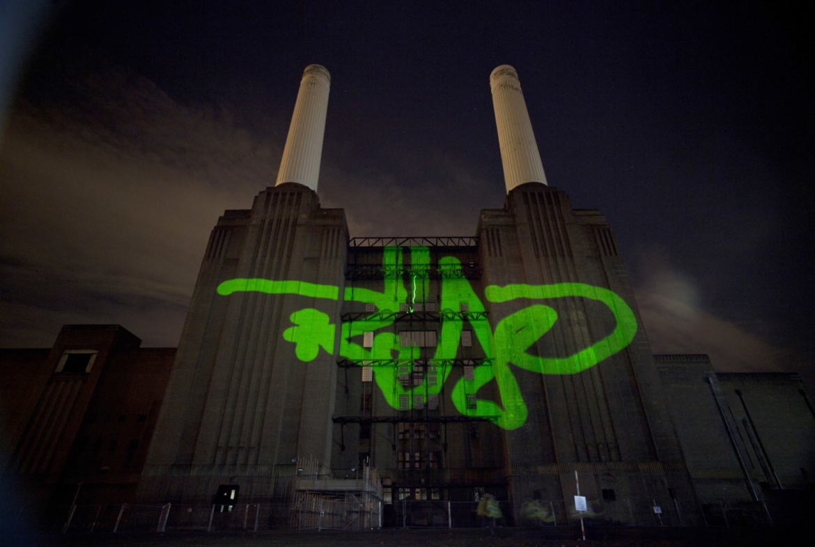 2D Graffiti tag Projection Mapping