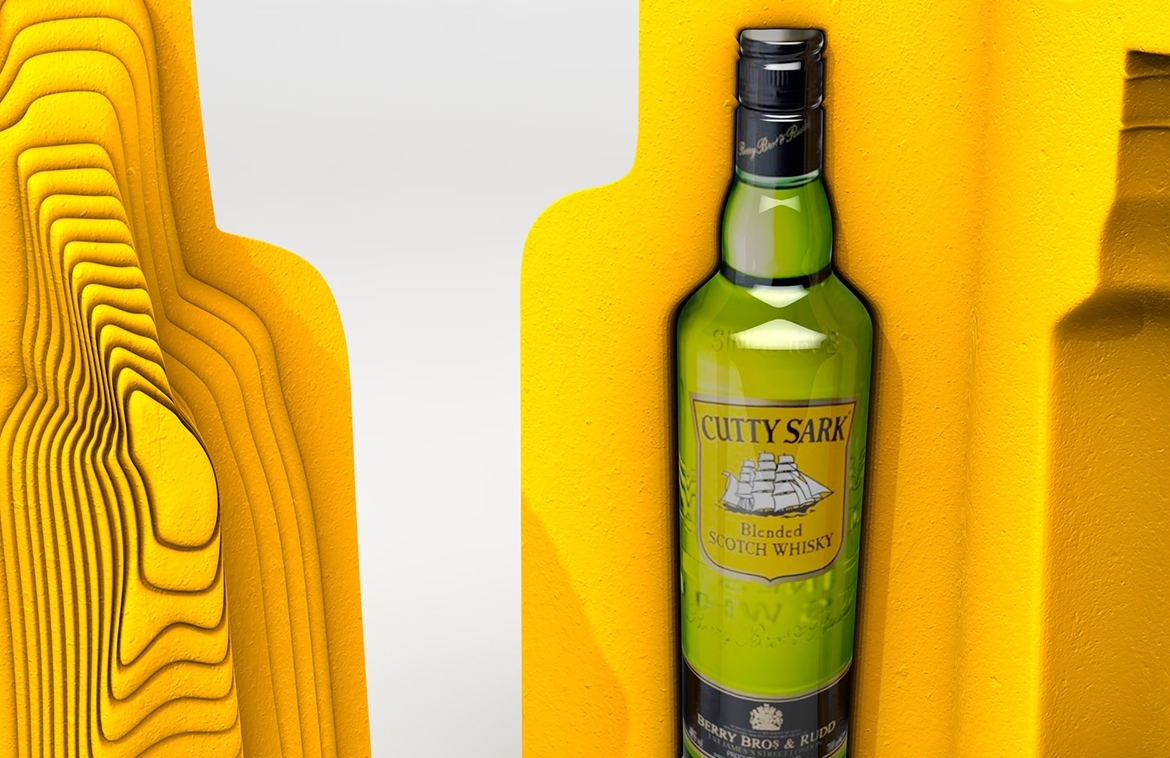 3D Cutty Sark Whisky Bottle Mock up Illustration Thumbnail