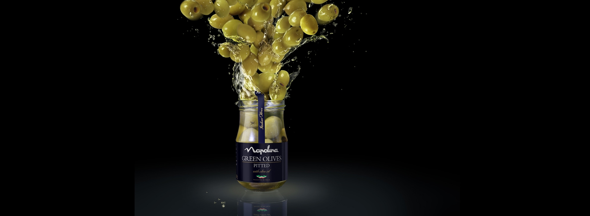 3D Napolina Green Olives Explosion Product Food Illustration Thumbnail