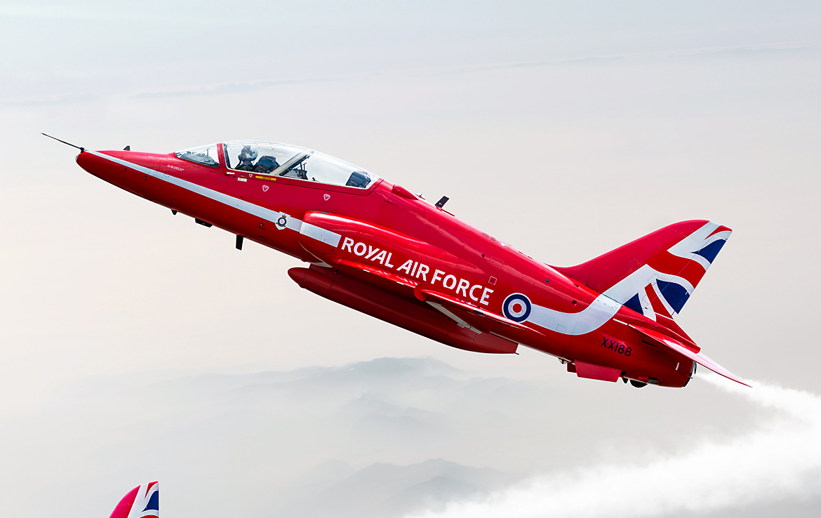 2D Red Arrows Jet Planes Photo Retouch Illustration Thumbnail