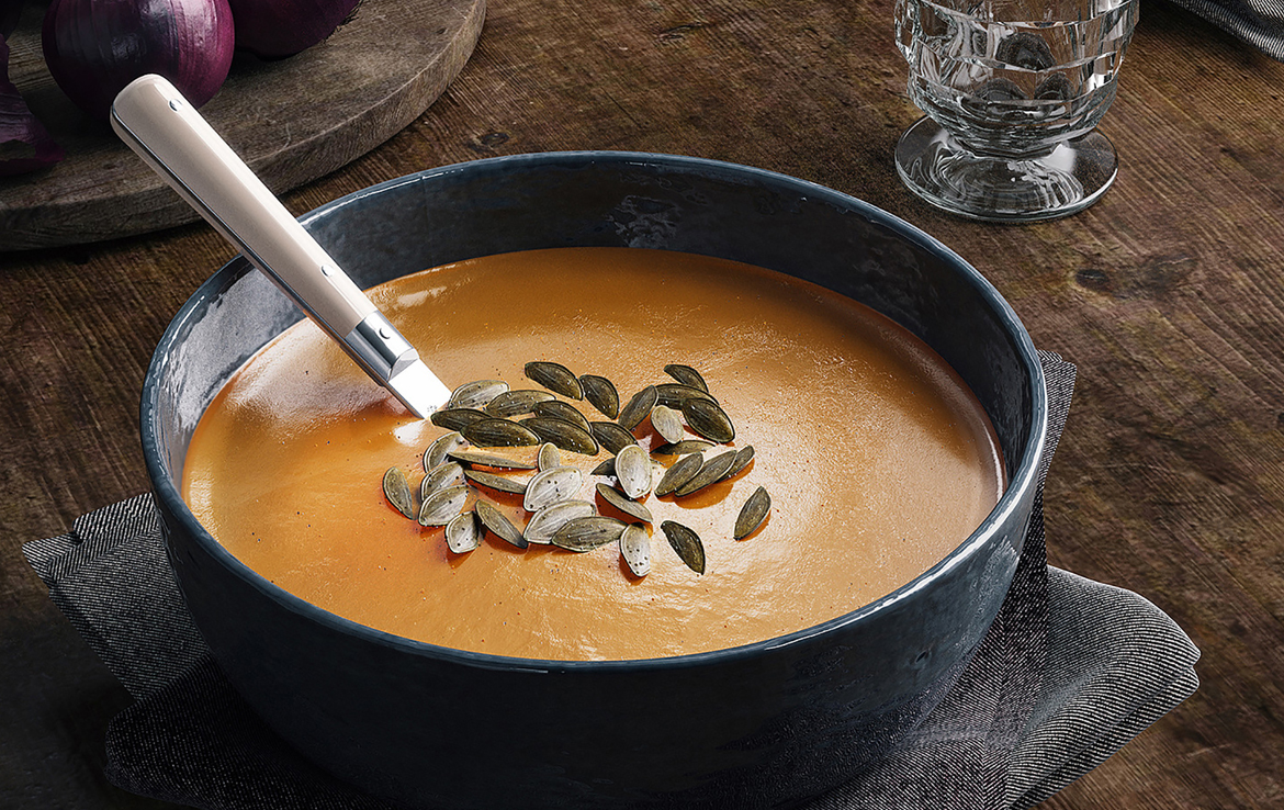 3D Soup and Bread Illustration Thumbnail